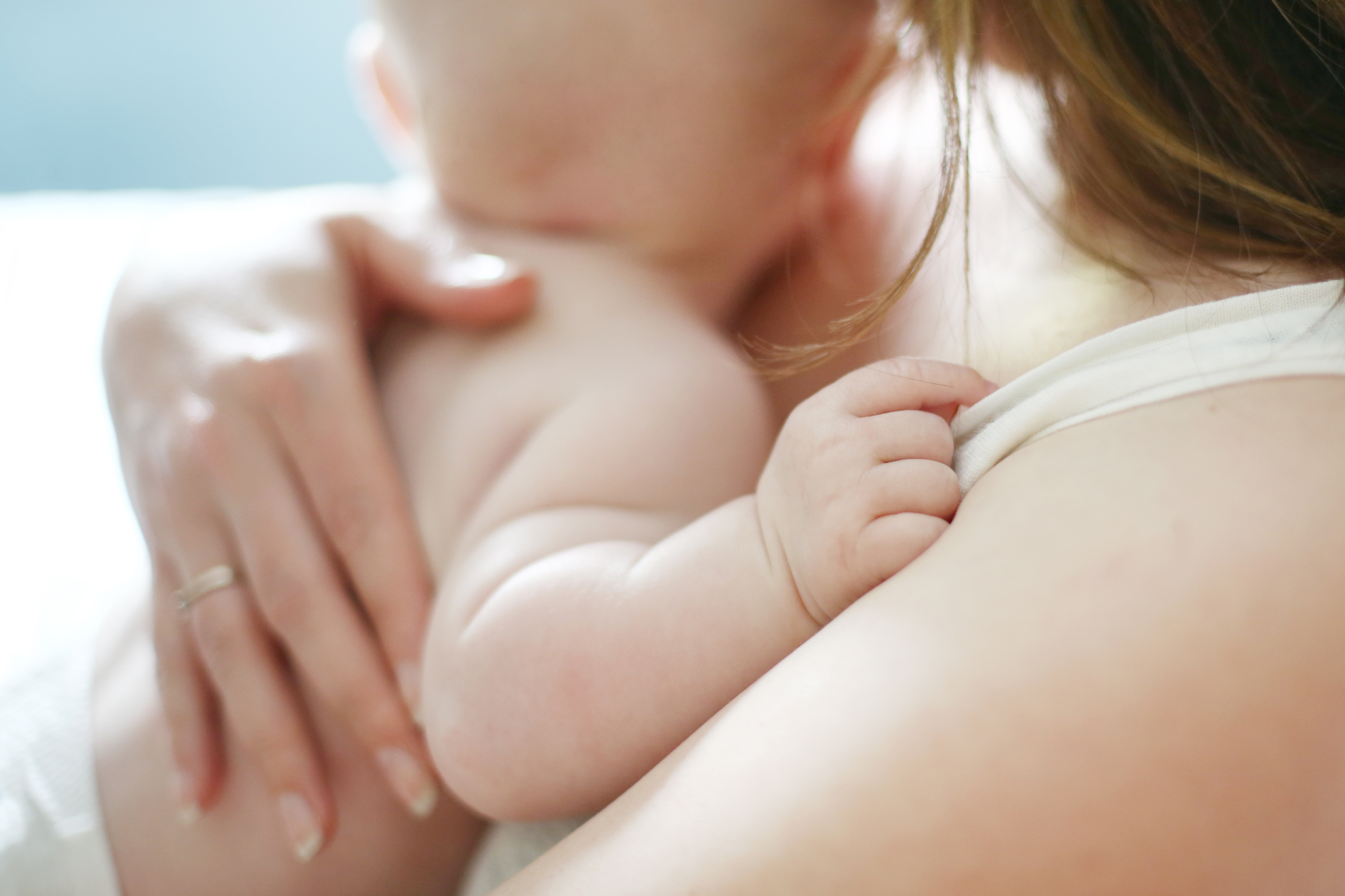 A woman holding her baby | Source: Getty Images