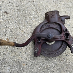 The Vintage Manual Corn Sheller: A Journey Through Agricultural Innovation The Vintage Manual Corn Sheller: A Journey Through Agricultural Innovation
