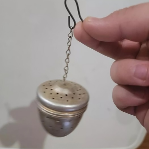 The Timeless Charm of the Vintage Tea Strainer: A Journey Through Tea’s Rich History The Timeless Charm of the Vintage Tea Strainer: A Journey Through Tea’s Rich History