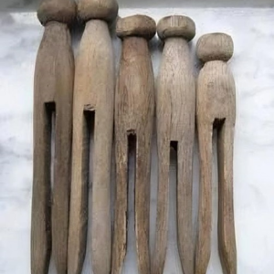 Step Back in Time with Vintage 1950’s Round Top Wooden Clothespins Step Back in Time with Vintage 1950’s Round Top Wooden Clothespins