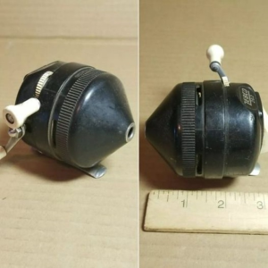 Exploring the Timeless Appeal of Vintage Metal Foot Casting Fishing Reels: A Legacy of Craftsmanship and Innovation Exploring the Timeless Appeal of Vintage Metal Foot Casting Fishing Reels: A Legacy of Craftsmanship and Innovation