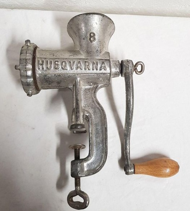 The Enduring Legacy of the Antique Meat Mincer: A Culinary Time Capsule The Enduring Legacy of the Antique Meat Mincer: A Culinary Time Capsule