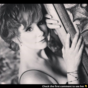 Can you still picture her? Known as the queen of country music. She grew up on a farm, where she began working when she was five years old. Today SHE IS A FAMOUS SINGER…