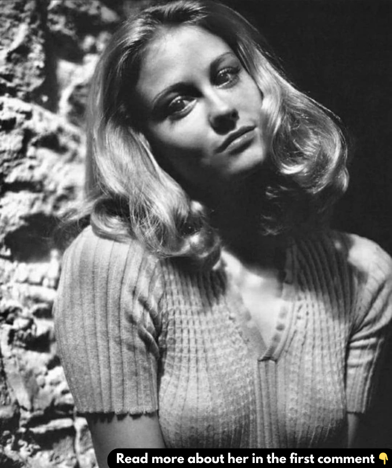 Through four relationships and three broken marriages. However, at the age of 74, she is still a symbol of seduction and strong attraction that makes fans unable to take their eyes off