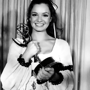 Do you remember her. Now at the age of 77, she still captivates people with her charming and simple beauty.