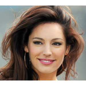 Kelly Brook: From Rising Star to Icon of Versatility and Success Kelly Brook: From Rising Star to Icon of Versatility and Success