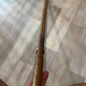 The Surprising Origins of the Iconic Newspaper Stick – You’ll Never Guess Who Invented This Ingenious Tool!