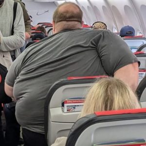Airlines Called to Rethink Policies for Plus-Sized Passengers After Viral Photo of Man Struggling in Seat