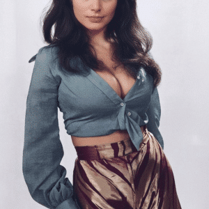 Innocence and Allure: The Tale of a Screen Siren