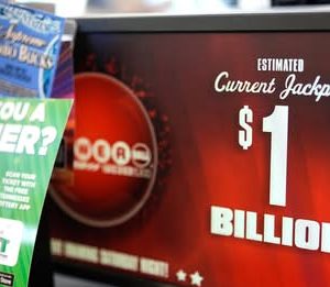 No Powerball winner in Wednesday’s drawing, jackpot climbs to .7 billion