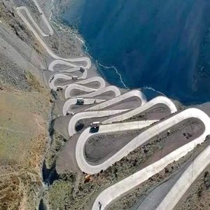 The World’s 12 Most Dangerous Roads