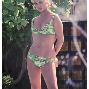 A true Hollywood legend! She is 84 years old now. Are you curious about how she is now? A true Hollywood legend! She is 84 years old now. Are you curious about how she is now?