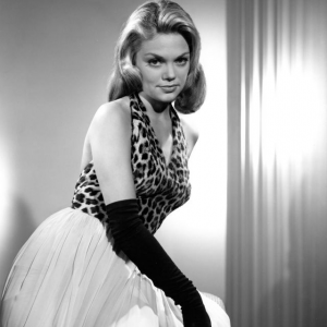 The Blonde Bombshell Who Stole Hollywood’s Heart and Broke All the Rules The Blonde Bombshell Who Stole Hollywood’s Heart and Broke All the Rules